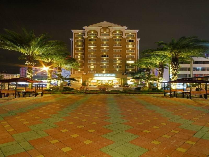 Hualien Charming City Hotel Екстер'єр фото