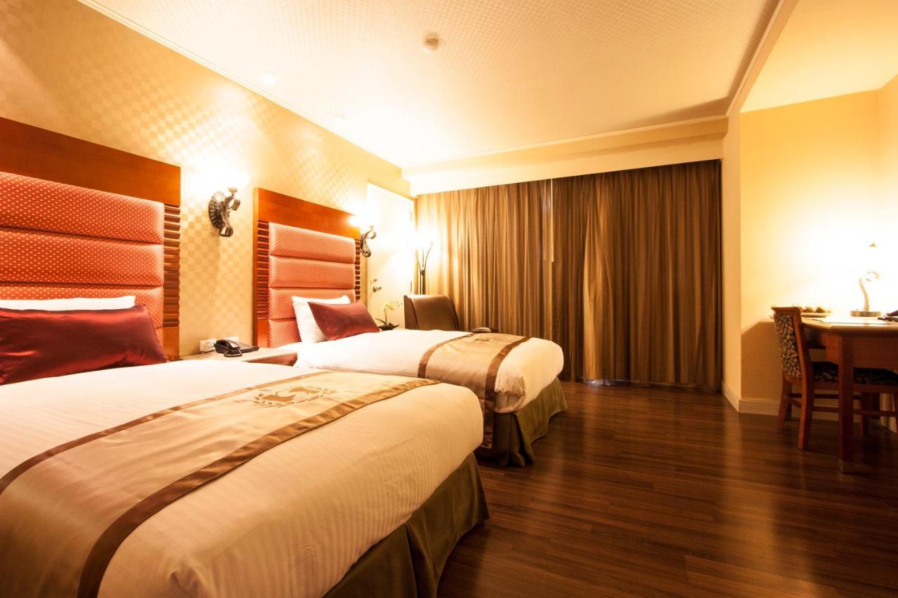 Hualien Charming City Hotel Екстер'єр фото