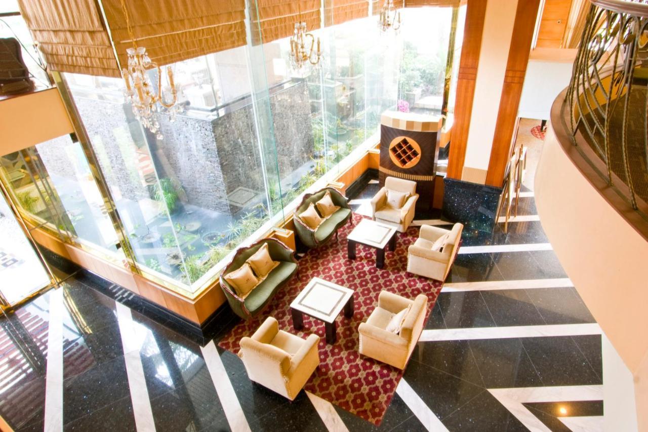 Hualien Charming City Hotel Екстер'єр фото